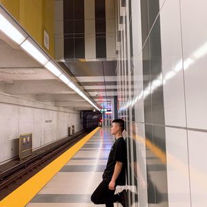 Meet your Posher, Lưu